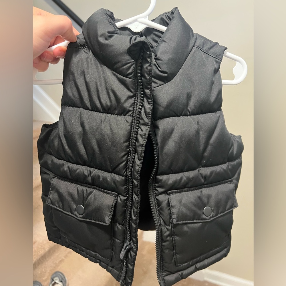 Old Navy Kids Black Quilted Vest
